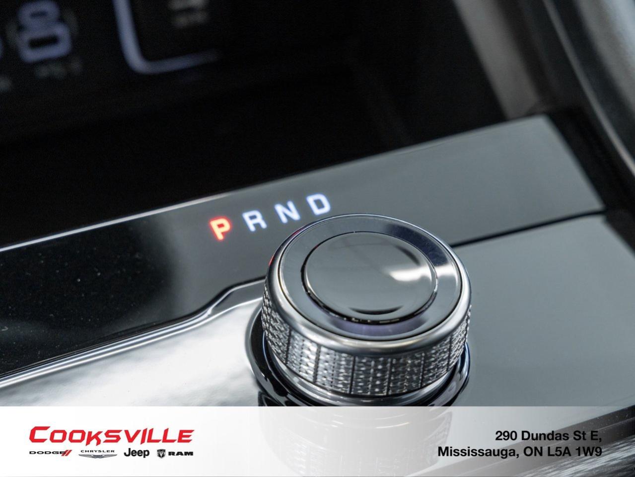 2025 Jeep Grand Cherokee Laredo Altitude Photo