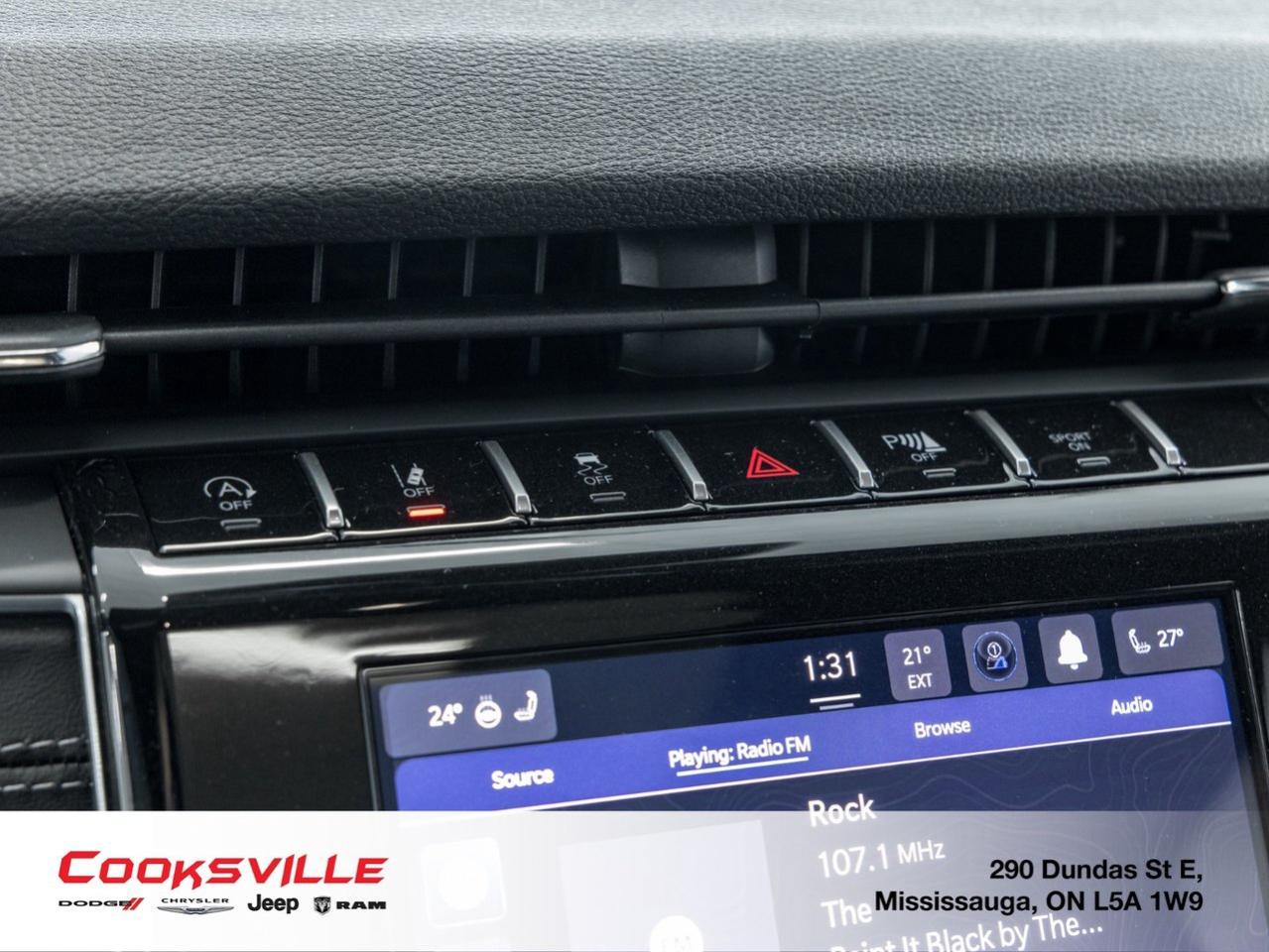 2025 Jeep Grand Cherokee Laredo Altitude Photo