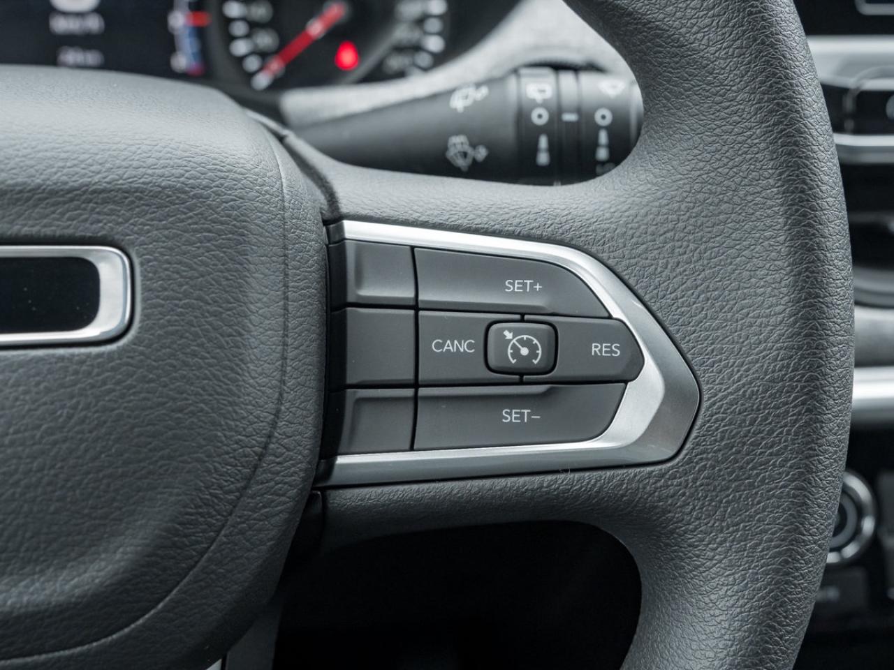 2025 Jeep Compass Sport Photo