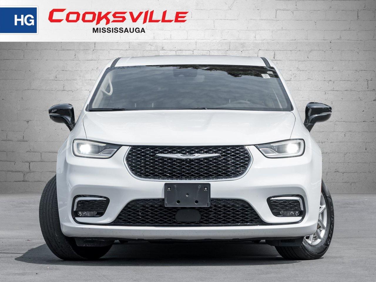 2024 Chrysler Pacifica TOURING-L FWD Photo