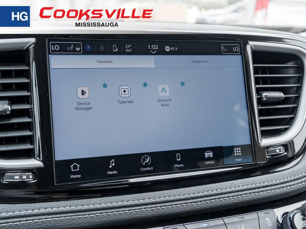 2024 Chrysler Pacifica TOURING-L FWD Photo