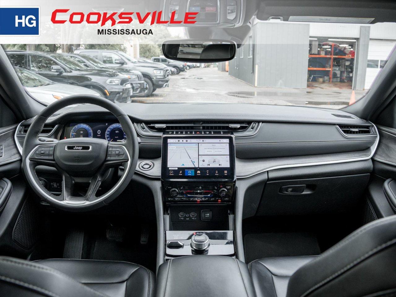 2024 Jeep Grand Cherokee L Limited 4x4 Photo