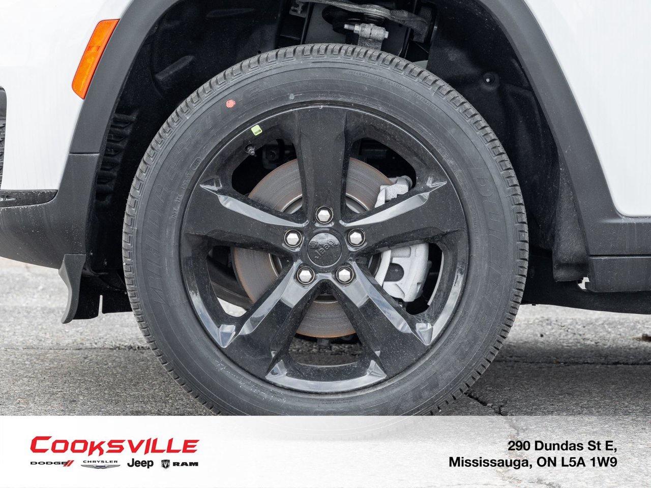 2025 Jeep Grand Cherokee L ALTITUDE Photo3