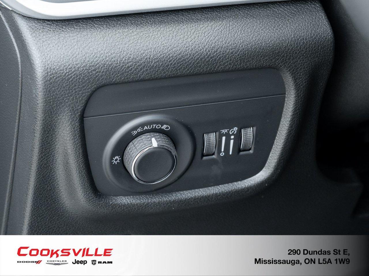 2025 Jeep Grand Cherokee L ALTITUDE Photo