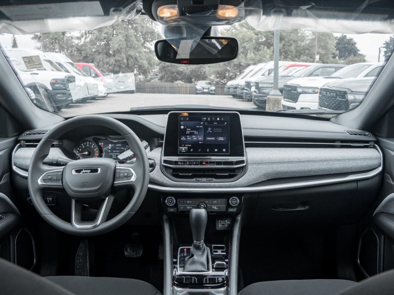 2025 Jeep Compass Sport Photo