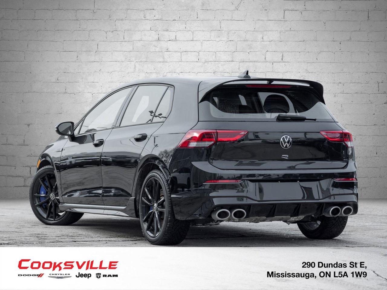 2024 Volkswagen Golf R 2.0T 7Sp at DSG w/Tip Photo