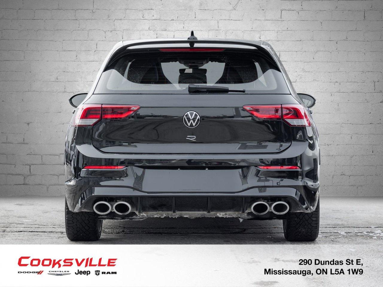 2024 Volkswagen Golf R 2.0T 7Sp at DSG w/Tip Photo