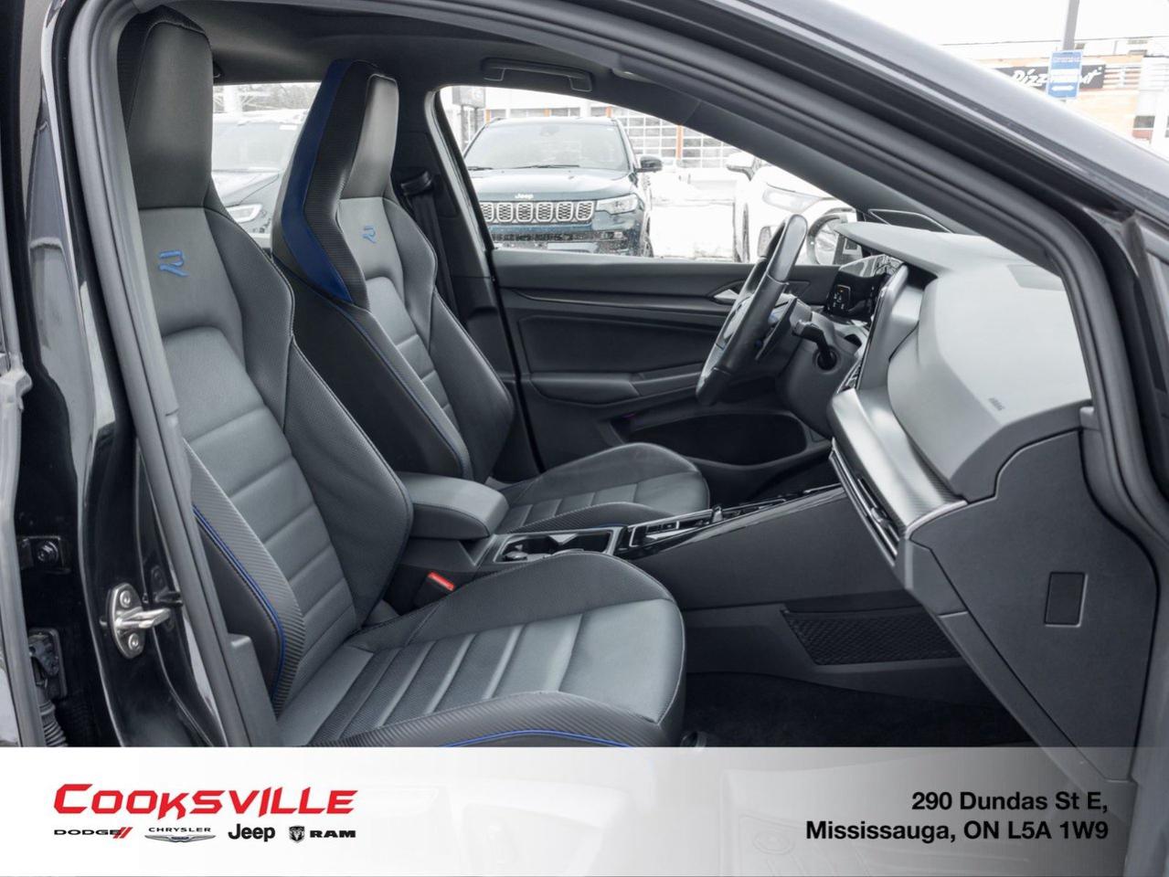 2024 Volkswagen Golf R 2.0T 7Sp at DSG w/Tip Photo