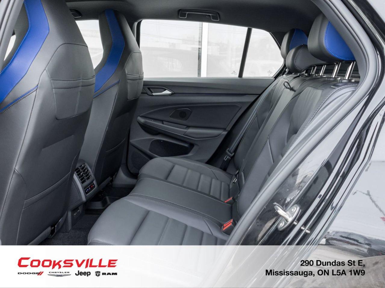 2024 Volkswagen Golf R 2.0T 7Sp at DSG w/Tip Photo