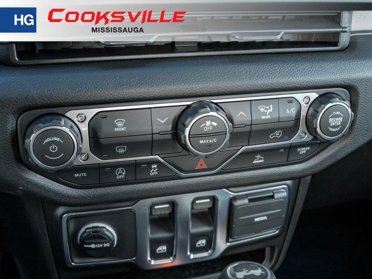 2026 Jeep Wrangler SPORT Photo