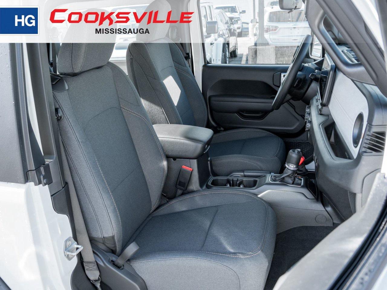 2026 Jeep Wrangler SPORT Photo