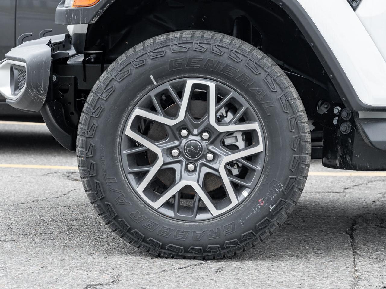2026 Jeep Wrangler 4-Door SAHARA Photo