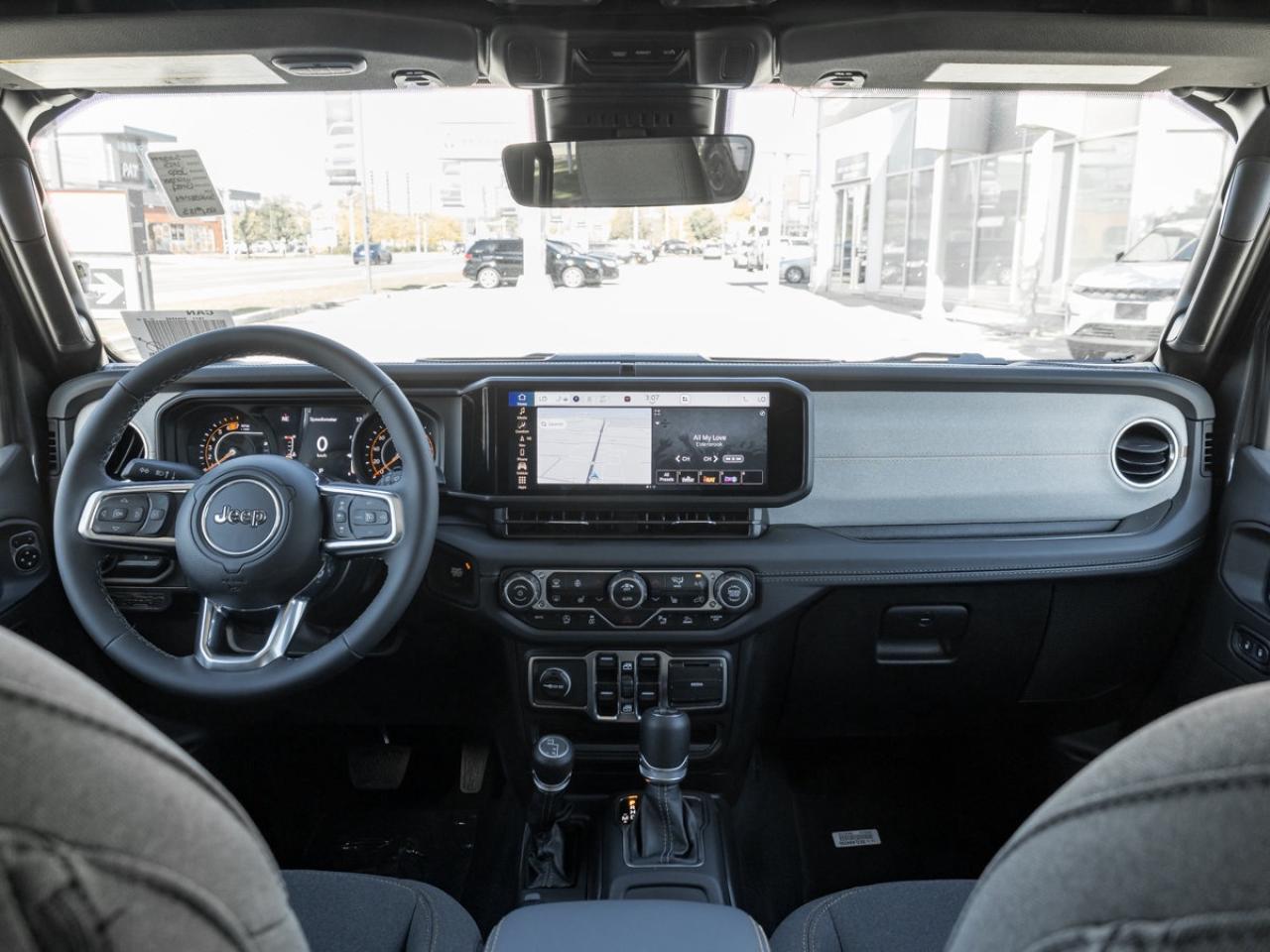 2025 Jeep Wrangler 4-Door SAHARA Photo