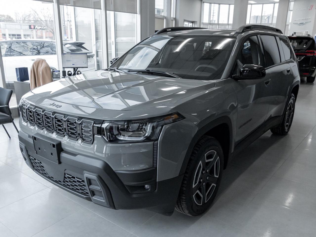 New 2026 Jeep Cherokee laredo for sale in Etobicoke, ON