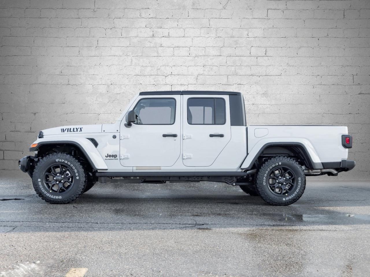 2026 Jeep Gladiator Willys Photo2