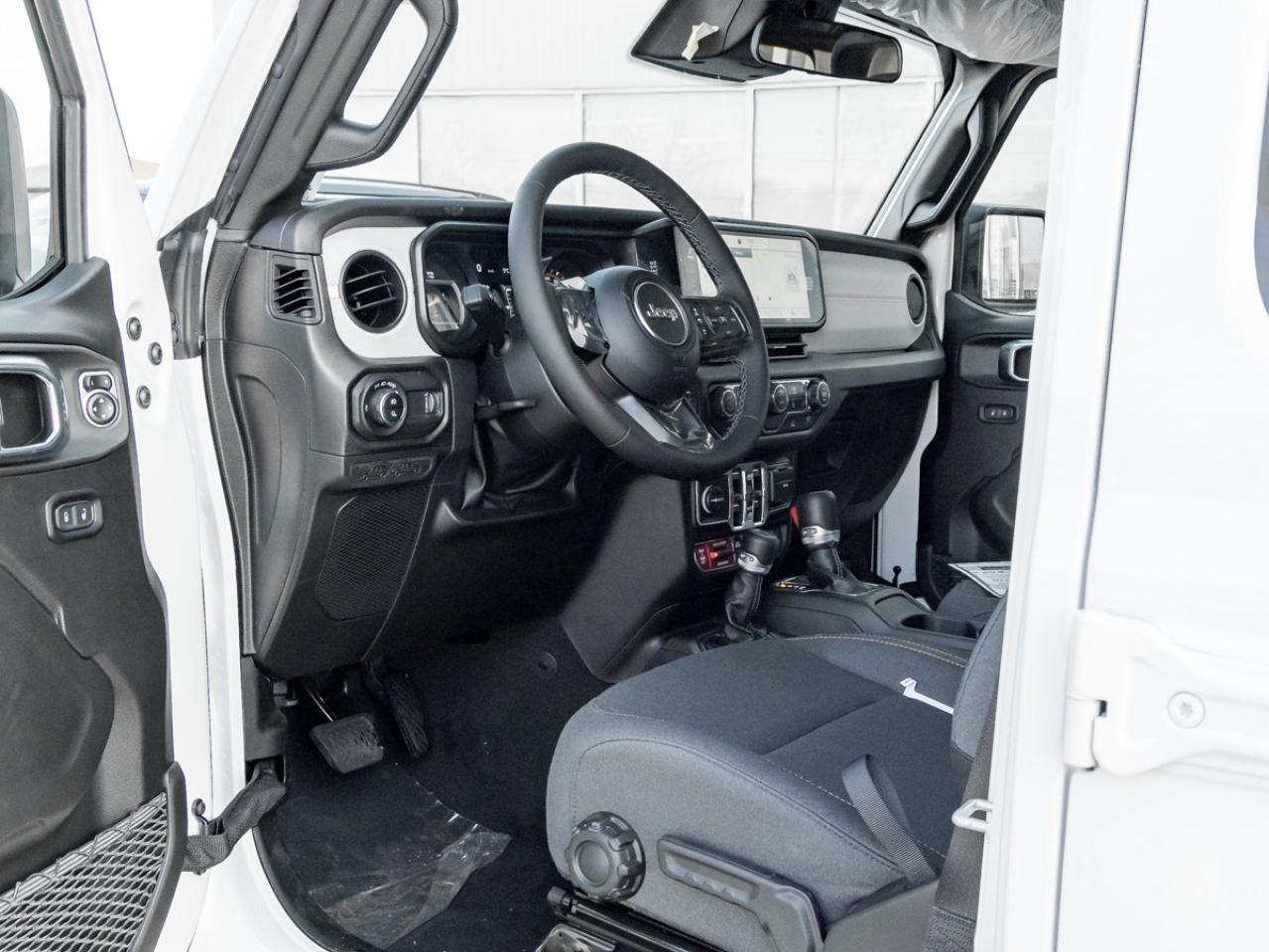 2026 Jeep Gladiator Willys Photo