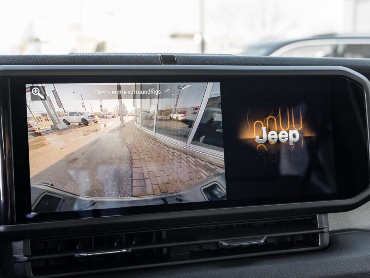 2026 Jeep Gladiator Willys Photo