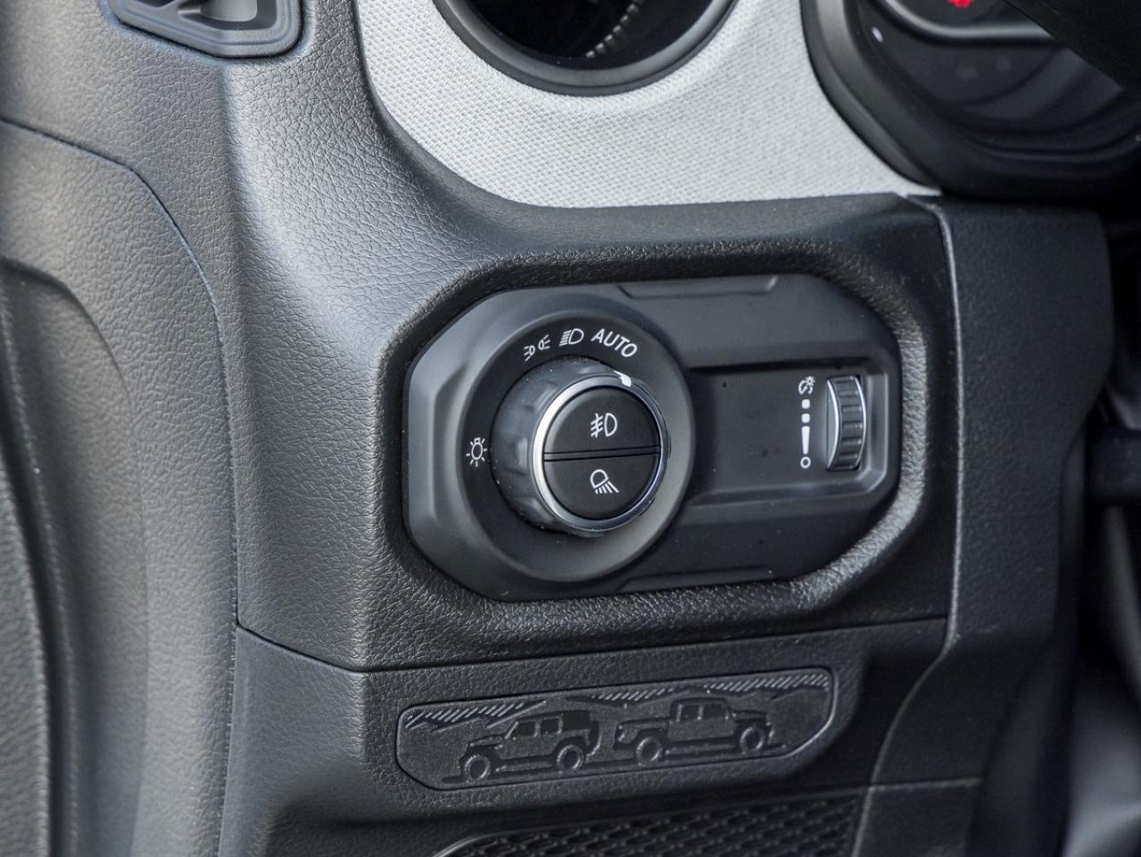 2026 Jeep Gladiator Willys Photo