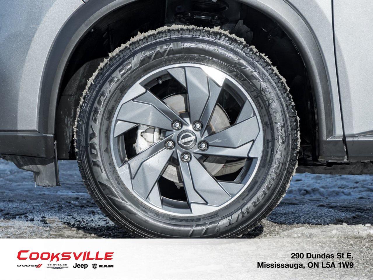 2024 Nissan Rogue AWD SV Moonroof Photo