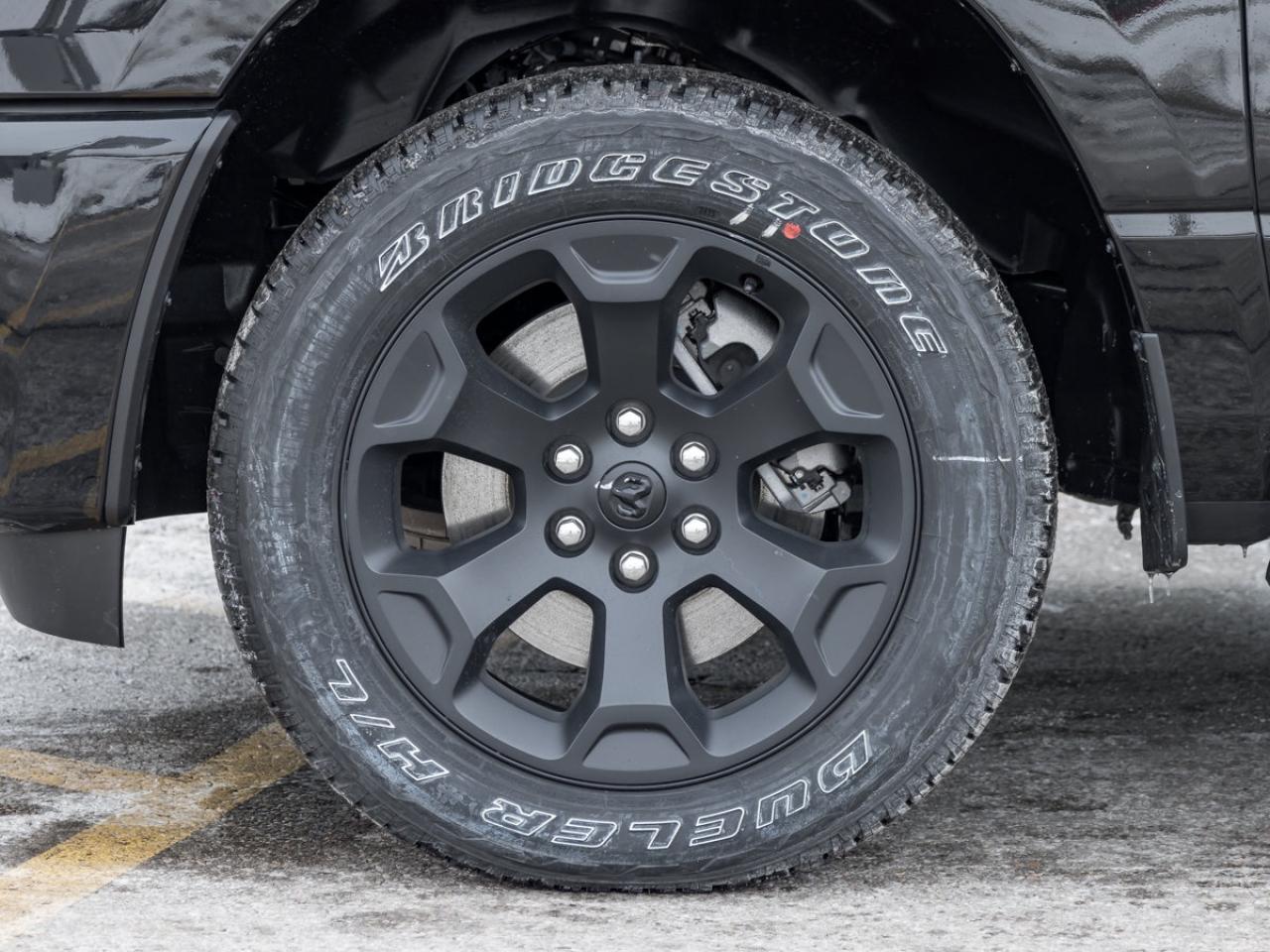 2026 RAM 1500 Express Photo3