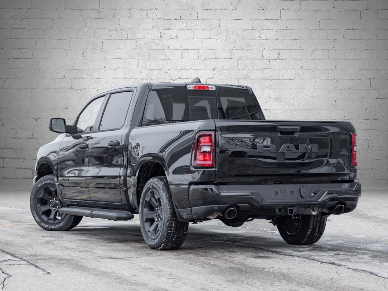 2026 RAM 1500 Express Photo