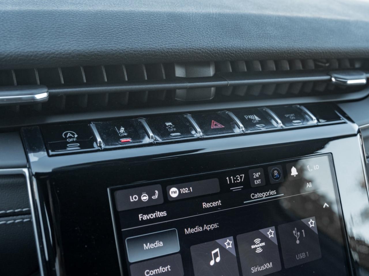 2025 Jeep Grand Cherokee Laredo Altitude Photo