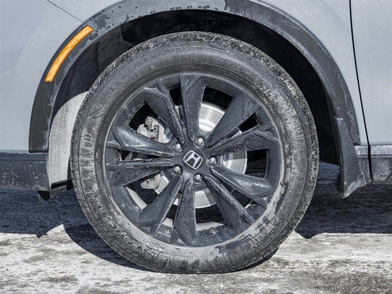 2024 Honda CR-V Hybrid Touring Photo3