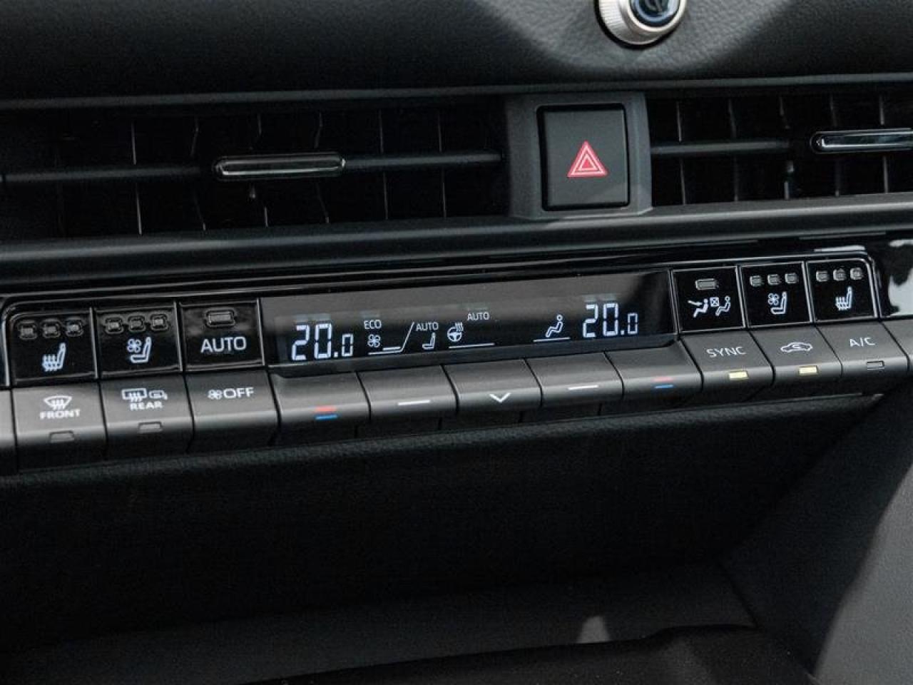 2026 Toyota Crown Platinum Panoroof | JBL Audio | Vented Seats | Navigation Photo