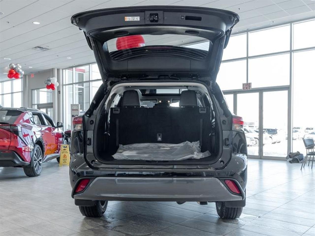 2026 Toyota Highlander Limited AWD Pano Sunroof | Navi | JBL Audio | Wireless Charging | Limited Photo