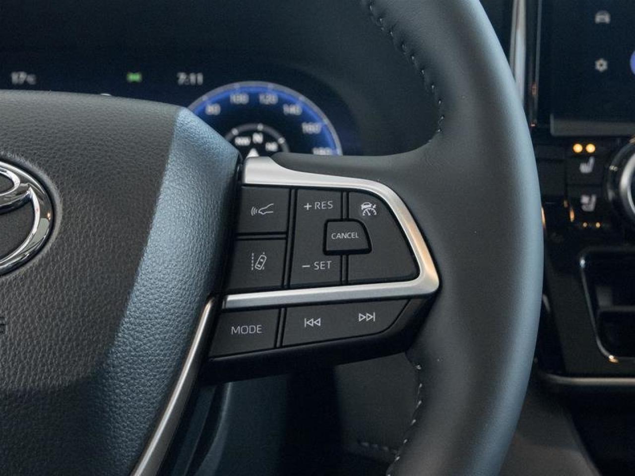 2026 Toyota Highlander Limited AWD Pano Sunroof | Navi | JBL Audio | Wireless Charging | Limited Photo