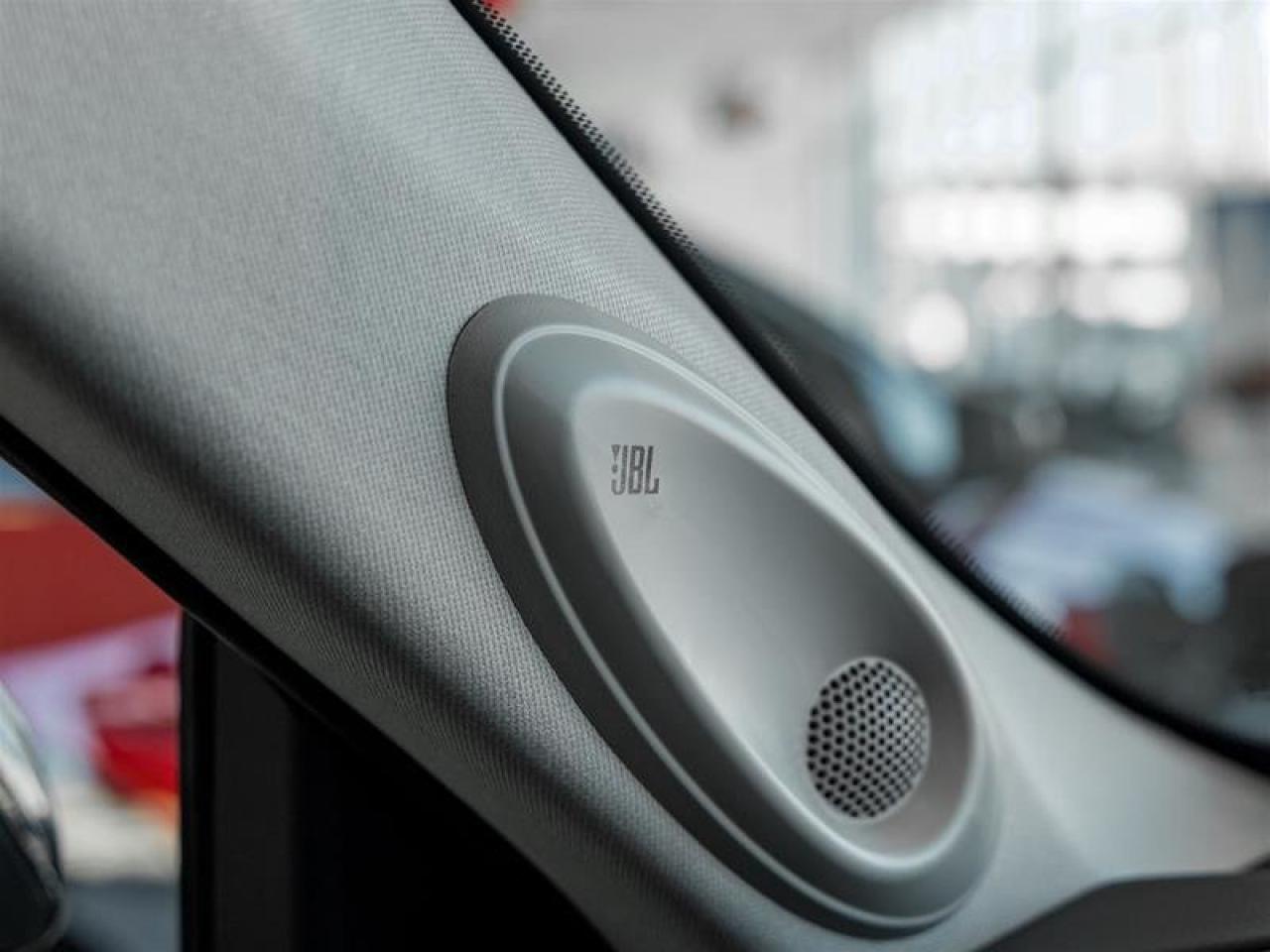 2026 Toyota Highlander Limited AWD Pano Sunroof | Navi | JBL Audio | Wireless Charging | Limited Photo