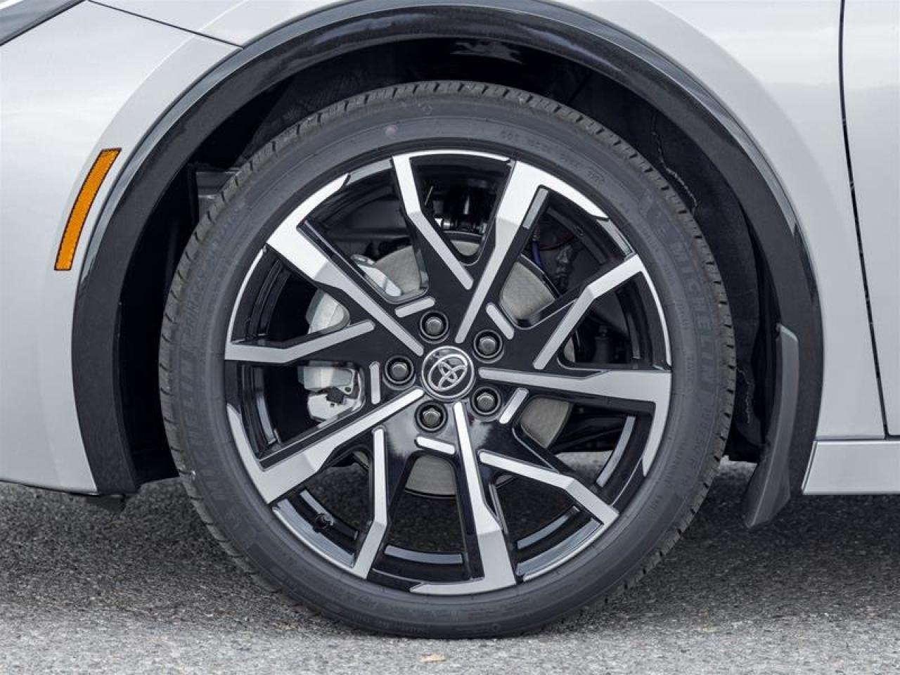 2026 Toyota Prius Plug-In Hybrid XSE Photo3