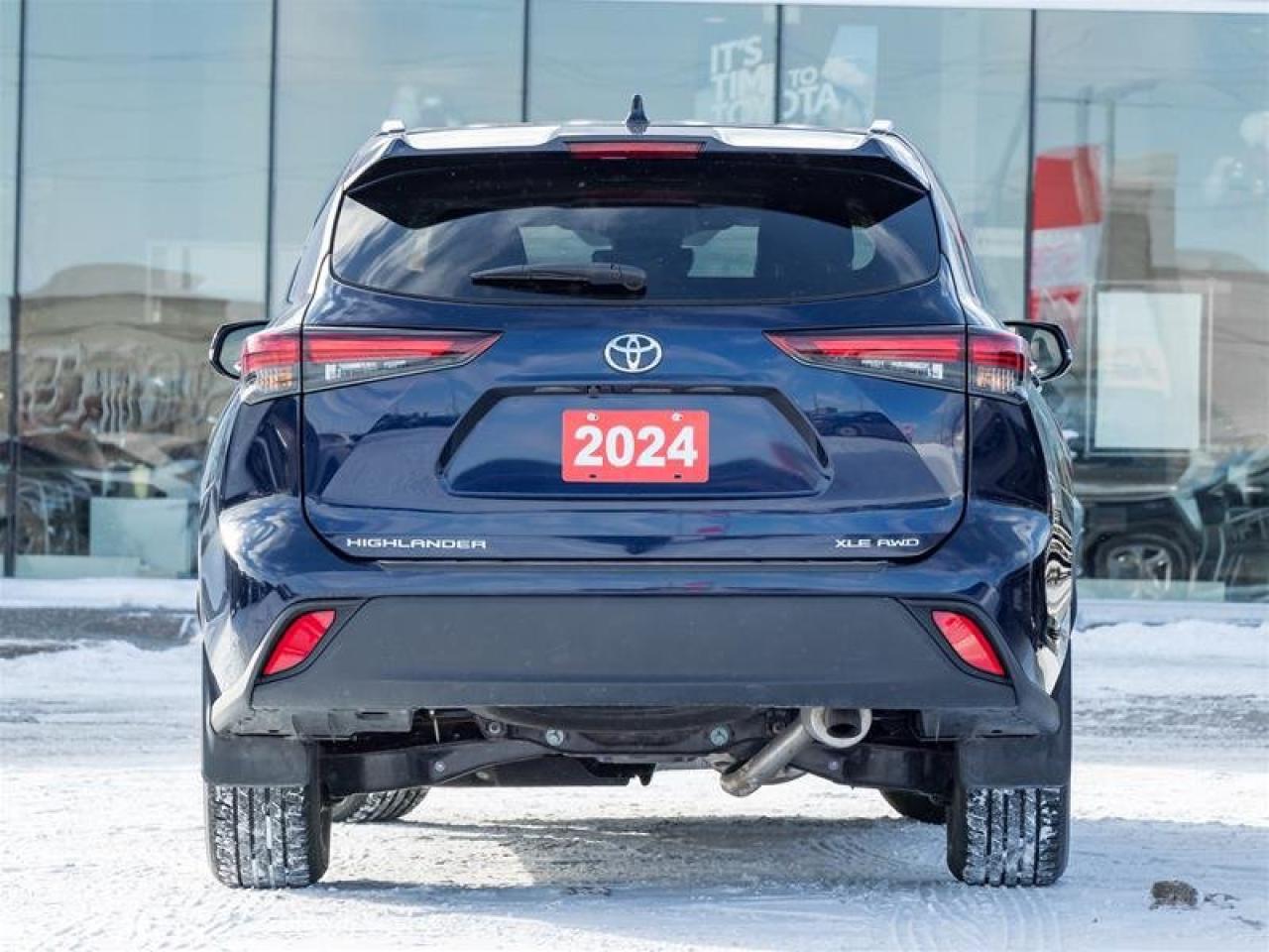 2024 Toyota Highlander XLE AWD Sunroof | Backup Cam | Heated Seats | Wireless Charging | XLE Photo