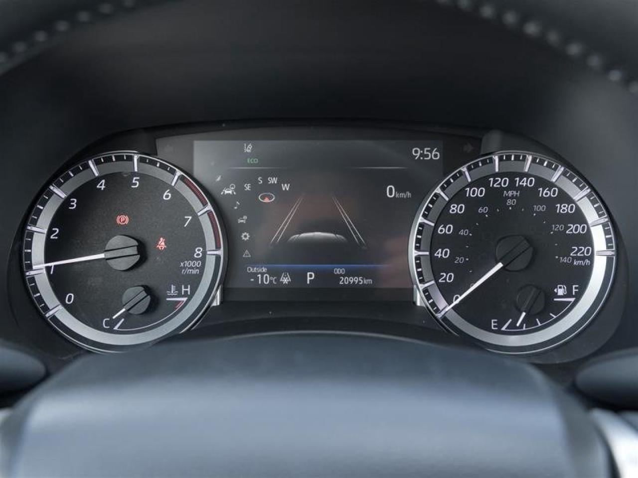 2024 Toyota Highlander XLE AWD Sunroof | Backup Cam | Heated Seats | Wireless Charging | XLE Photo