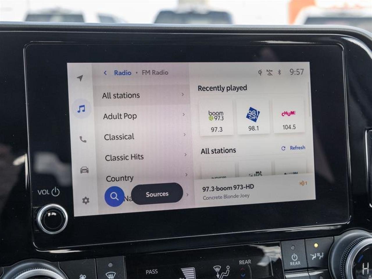 2024 Toyota Highlander XLE AWD Sunroof | Backup Cam | Heated Seats | Wireless Charging | XLE Photo