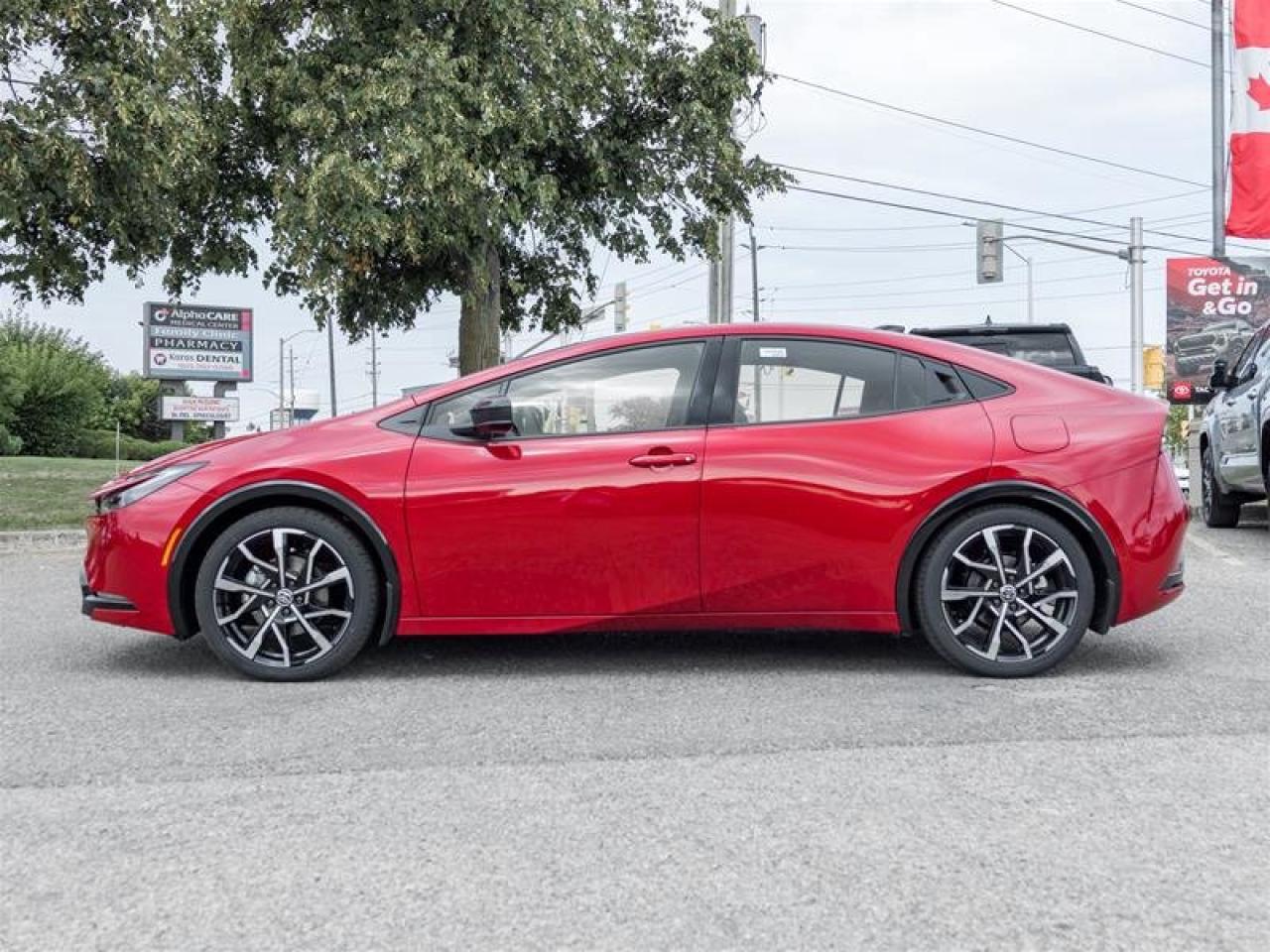 2026 Toyota Prius Plug-In Hybrid XSE Photo2