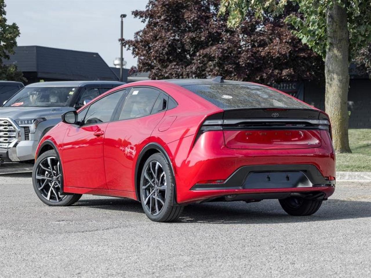 2026 Toyota Prius Plug-In Hybrid XSE Photo4