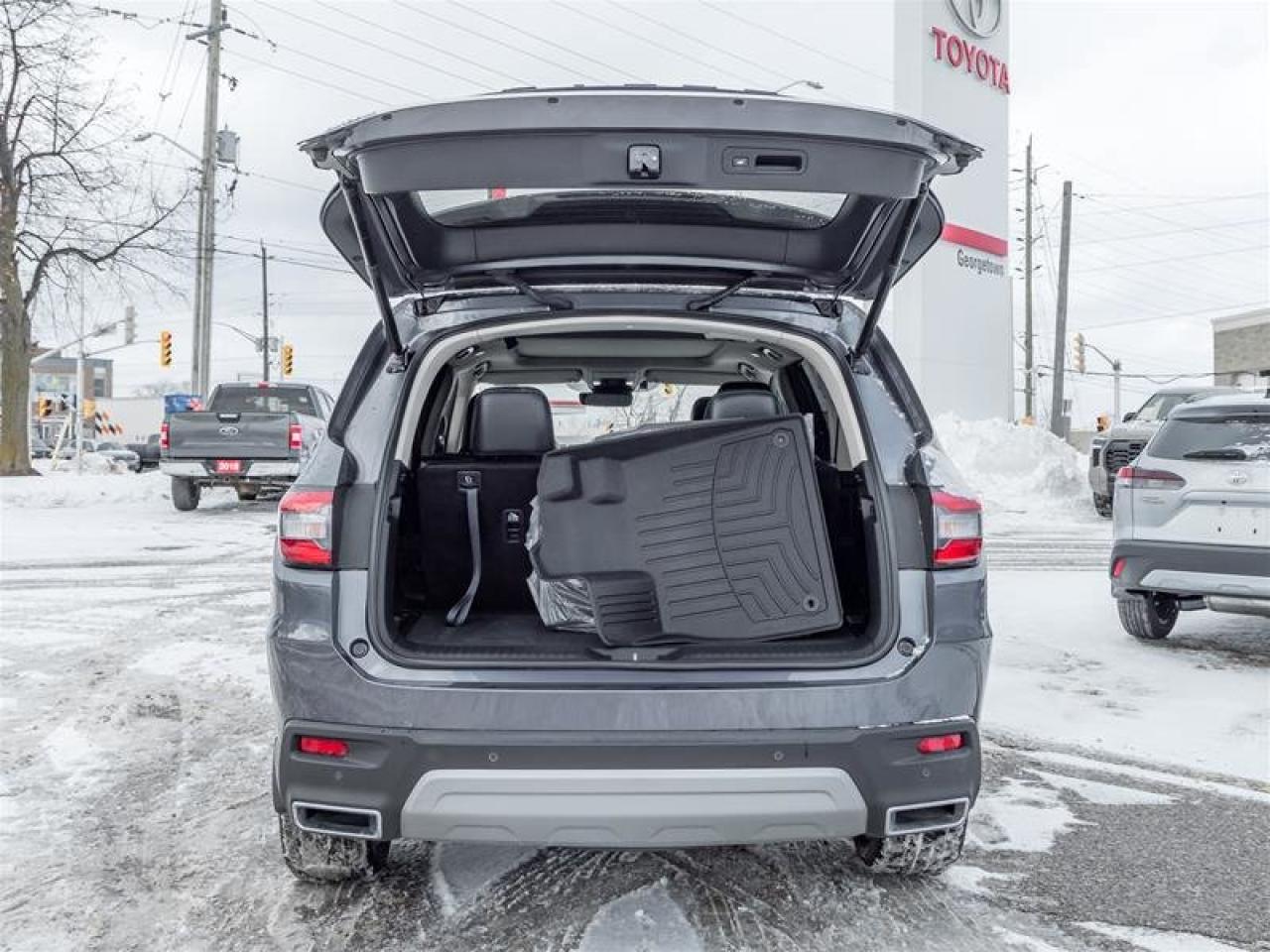 2025 Honda Pilot Touring Pano Sunroof | Backup Cam | Navi | Ventilated Seats | Bose Audio | Wireless Charging | Touring Photo