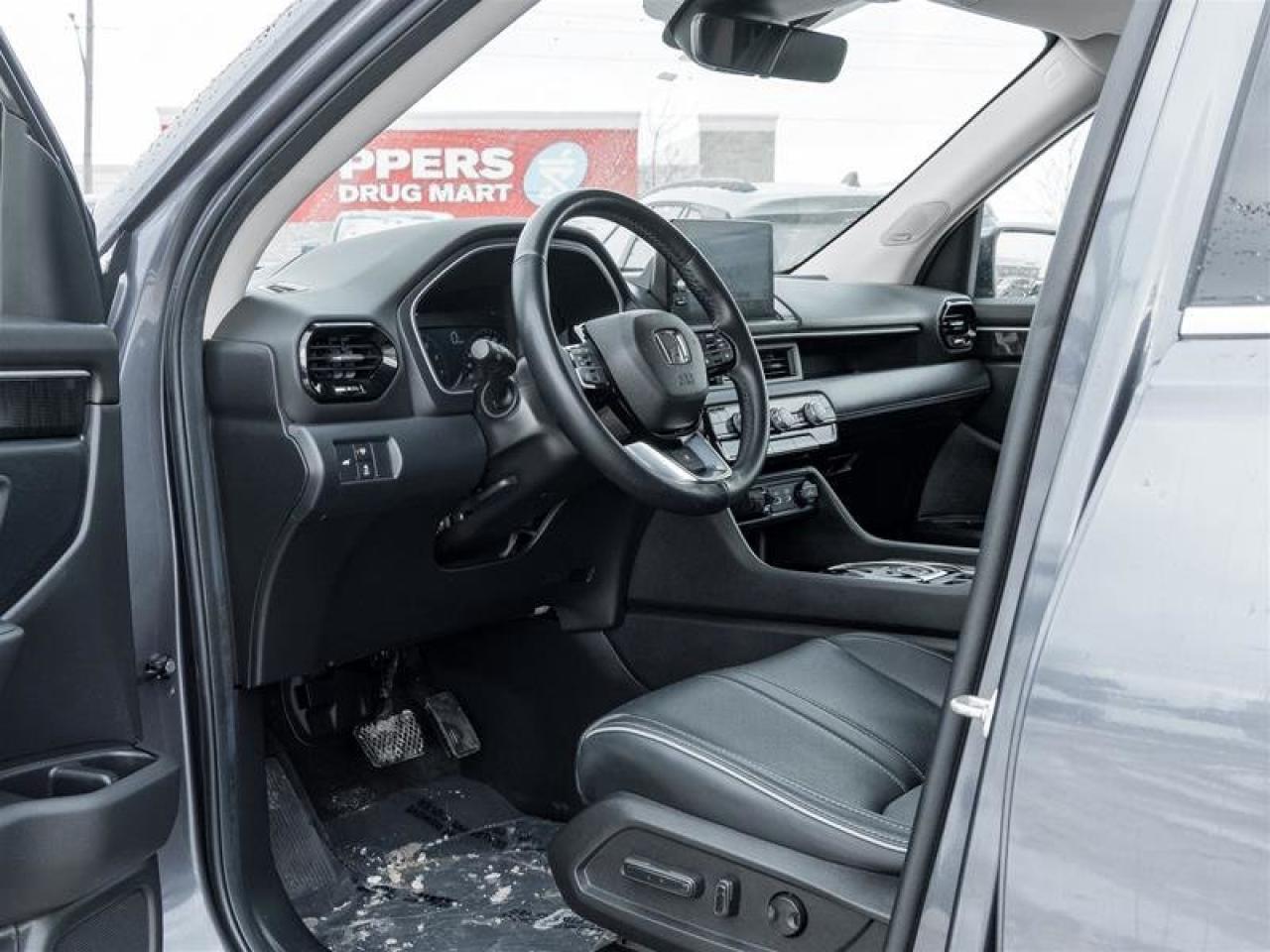 2025 Honda Pilot Touring Pano Sunroof | Backup Cam | Navi | Ventilated Seats | Bose Audio | Wireless Charging | Touring Photo