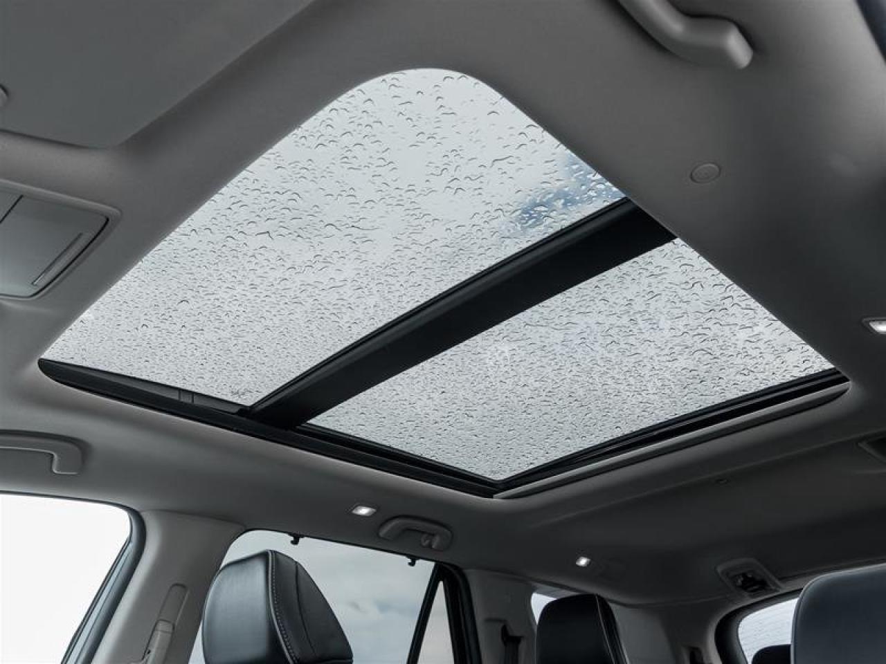 2025 Honda Pilot Touring Pano Sunroof | Backup Cam | Navi | Ventilated Seats | Bose Audio | Wireless Charging | Touring Photo