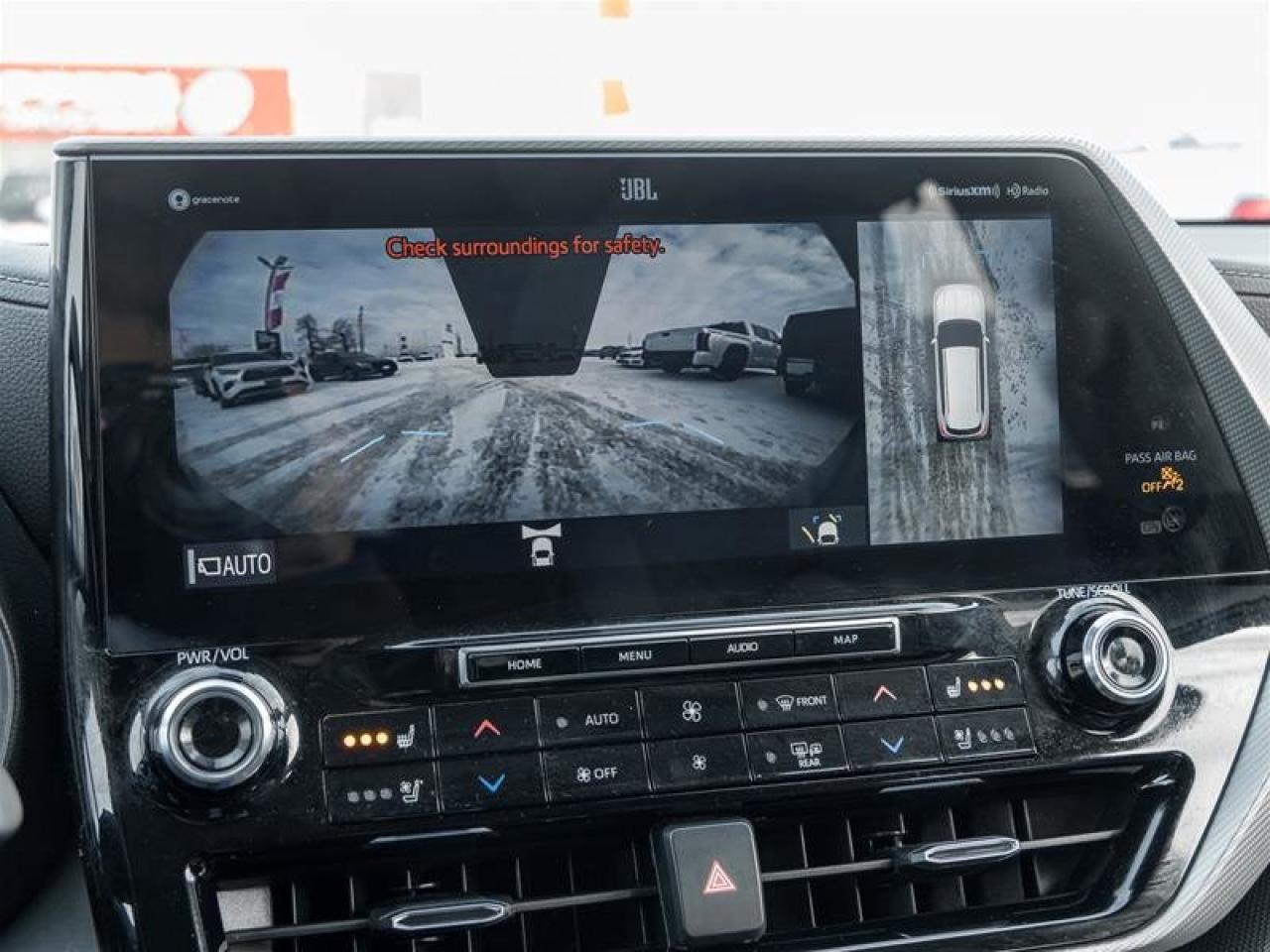 2022 Toyota Highlander Limited AWD Navi| Heated and Vented Seats| Pano Sunroof| Backup Camera| JBL Audio| AWD Photo