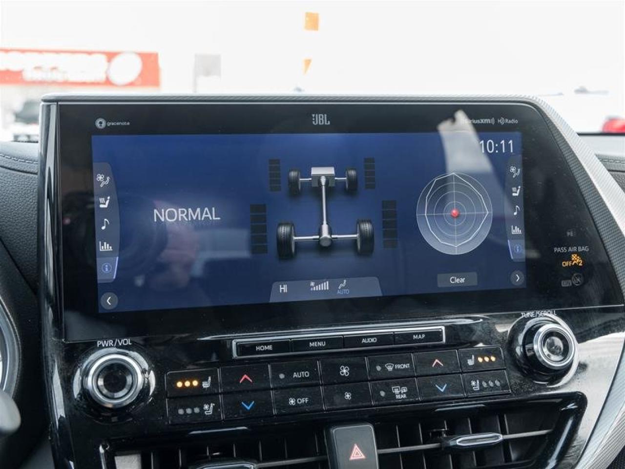 2022 Toyota Highlander Limited AWD Navi| Heated and Vented Seats| Pano Sunroof| Backup Camera| JBL Audio| AWD Photo