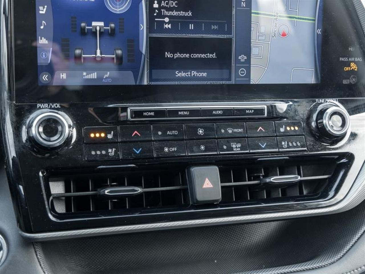 2022 Toyota Highlander Limited AWD Navi| Heated and Vented Seats| Pano Sunroof| Backup Camera| JBL Audio| AWD Photo