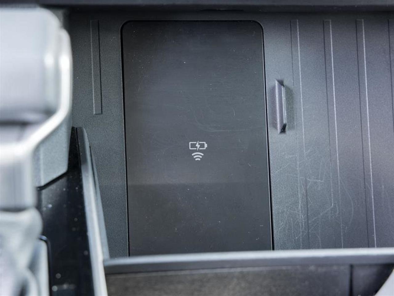 2025 Toyota Tundra 4X4 Tundra CrewMax Platinum Pano Sunroof | Backup Cam | Heated Seats | Wireless Charging | Platinum Photo