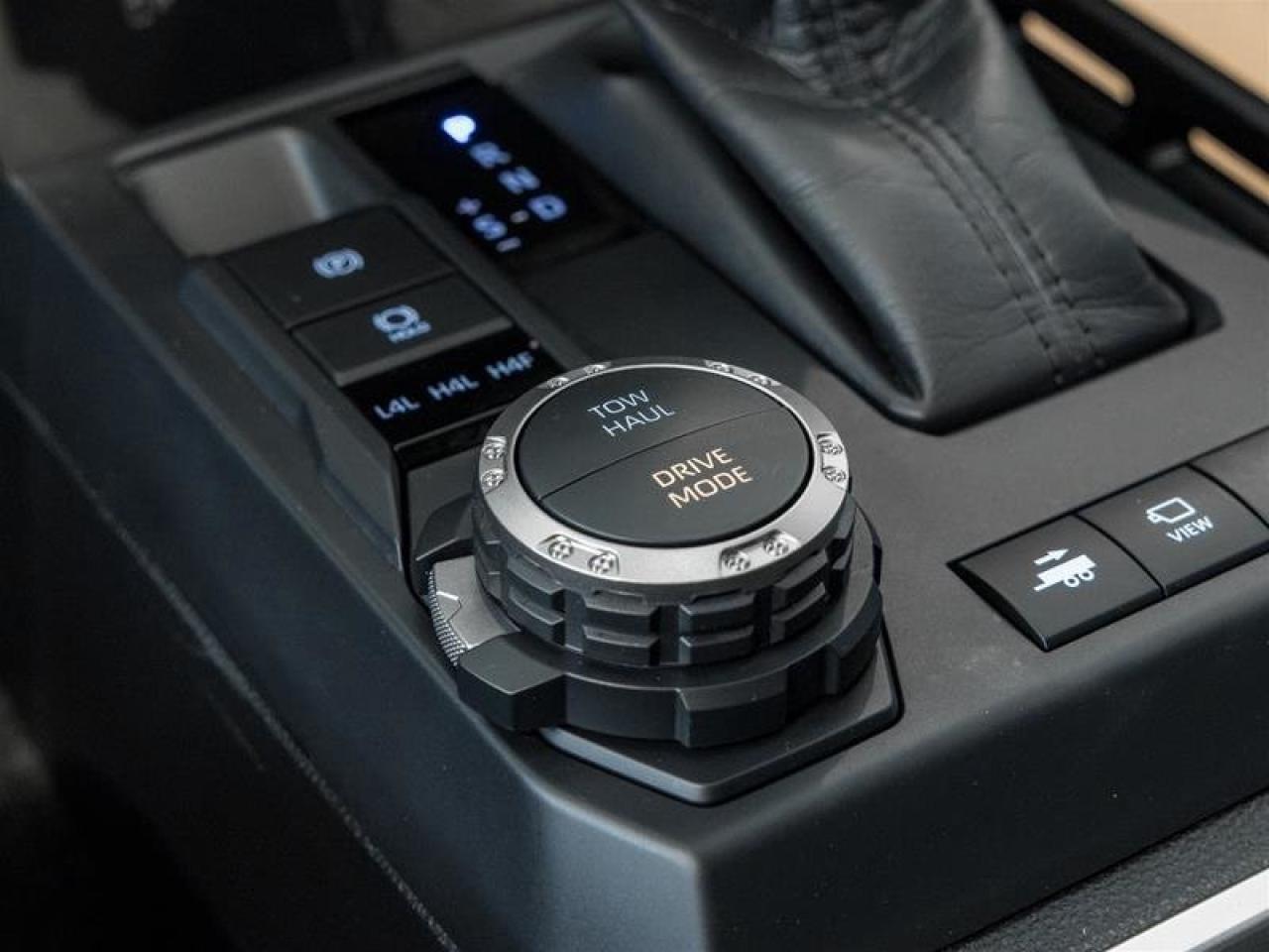 2025 Toyota TACOMA HYBRID Tacoma HV Double Cab Sunroof | Navi | Backup Cam | Wireless Charging | Hybrid Photo