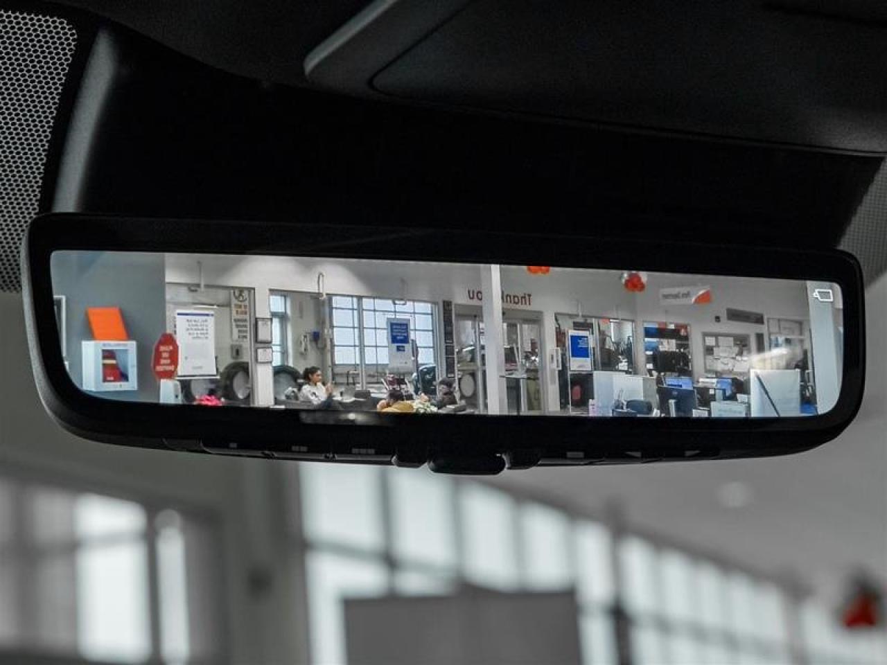 2025 Toyota TACOMA HYBRID Tacoma HV Double Cab Sunroof | Navi | Backup Cam | Wireless Charging | Hybrid Photo