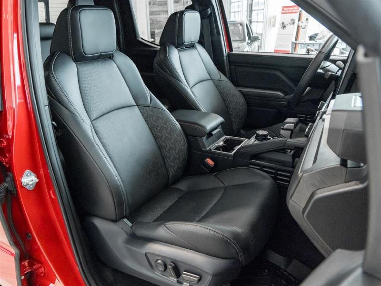 2025 Toyota TACOMA HYBRID Tacoma HV Double Cab Sunroof | Navi | Backup Cam | Wireless Charging | Hybrid Photo