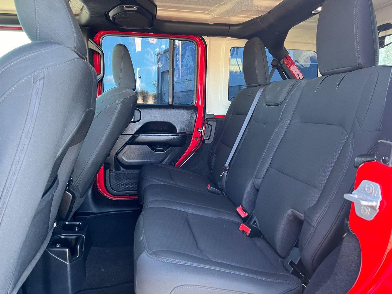 2021 Jeep Wrangler Unlimited Sahara Photo