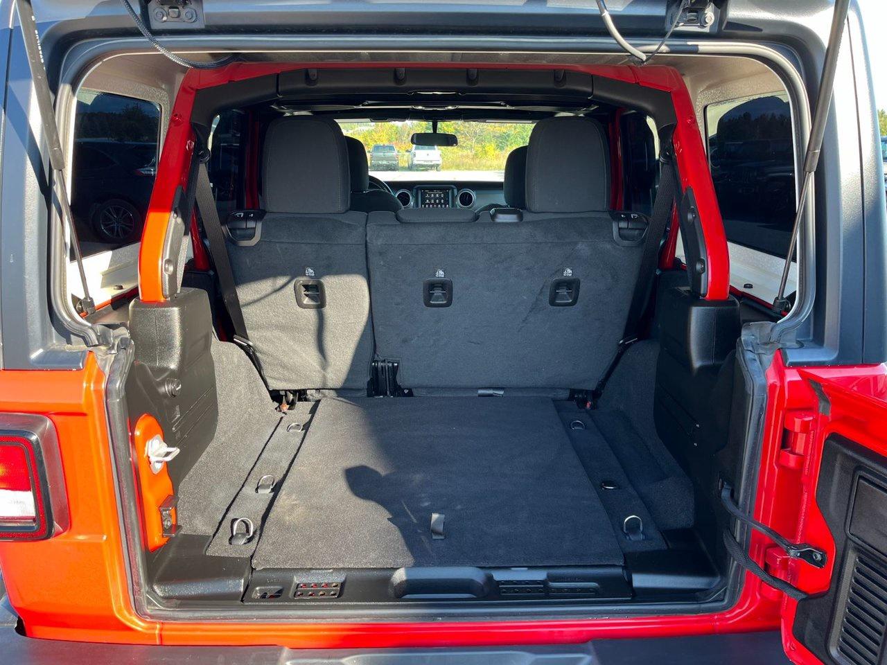 2021 Jeep Wrangler Unlimited Sahara Photo