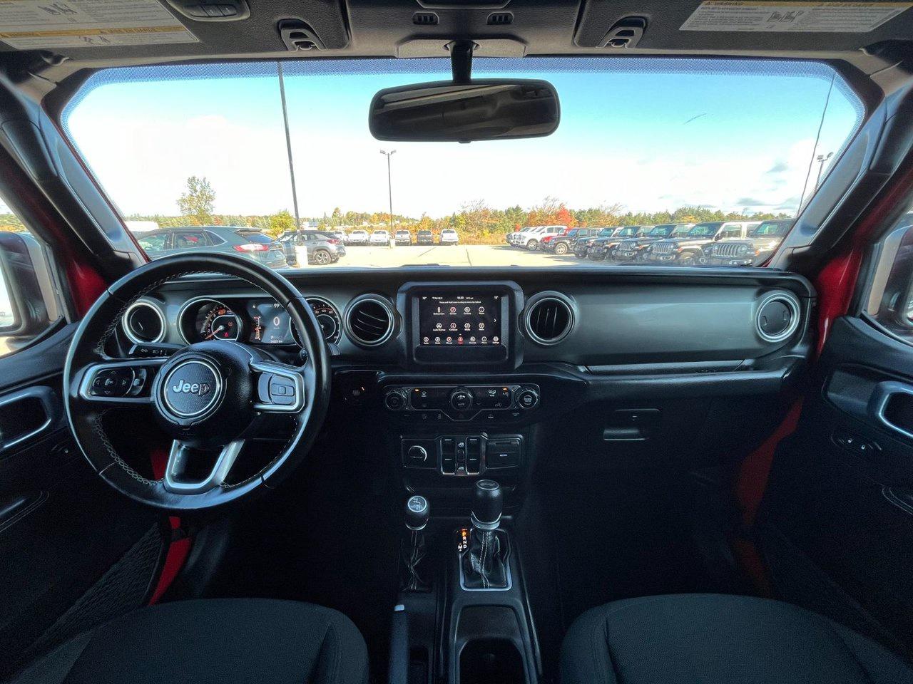 2021 Jeep Wrangler Unlimited Sahara Photo